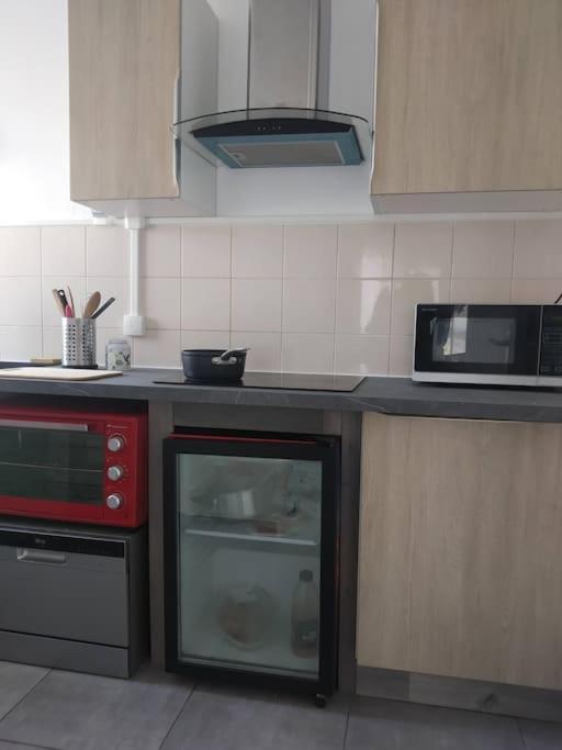 קלישי Superb Modern Apartment מראה חיצוני תמונה